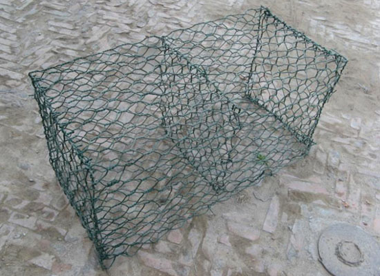 生態(tài)格網(wǎng)護(hù)墊